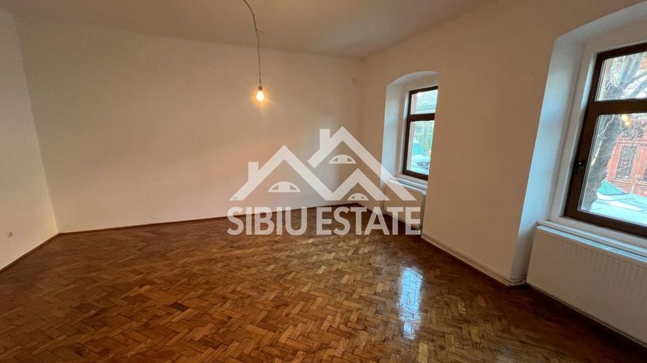 Apartament la casă – spațiu ideal birouri, str. Crișanei, Sibiu - Poză 4