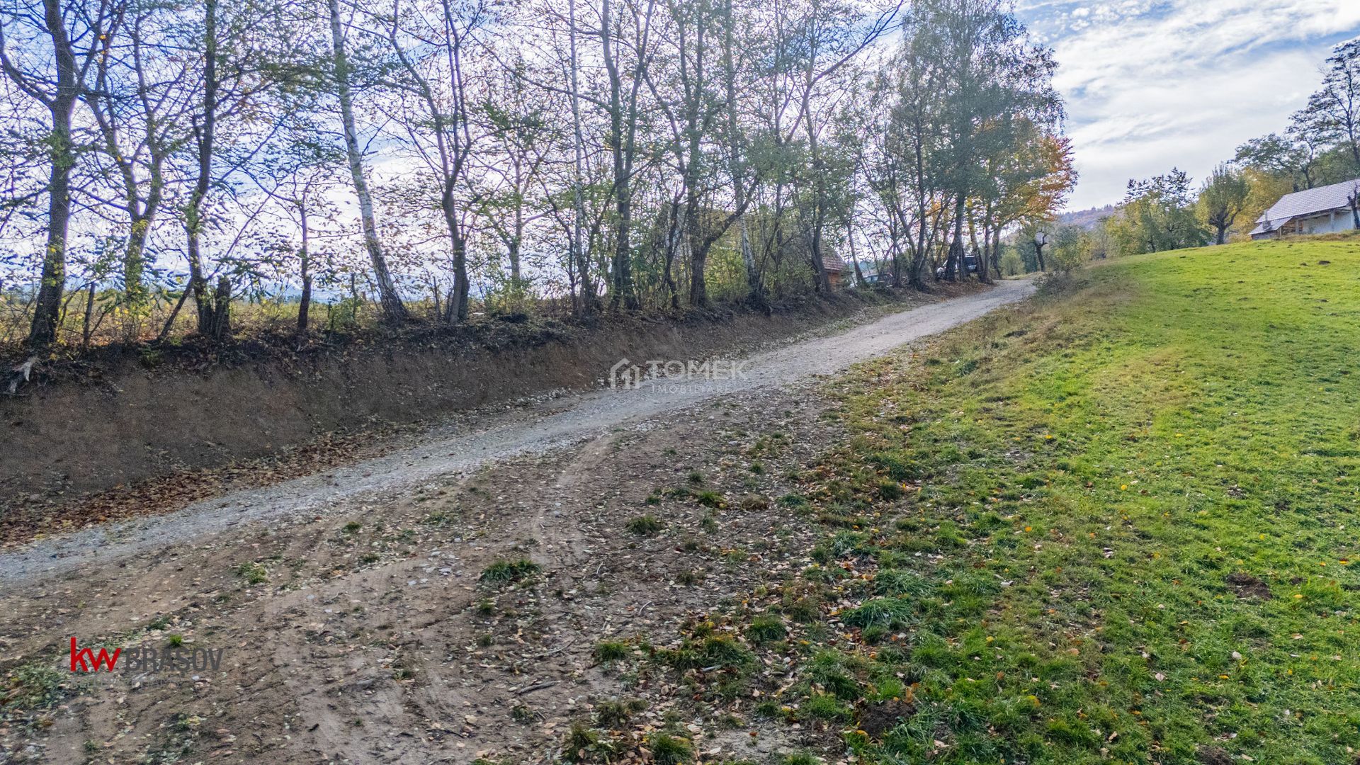 Teren intravilan în Zărnești, zona Tohanita, cu pădurice și parau curg - Poză 12