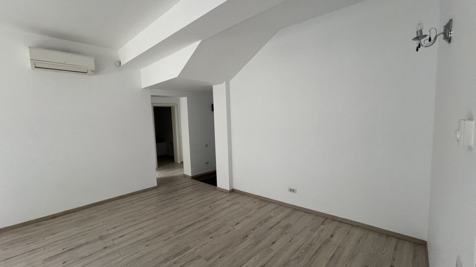 Apartament duplex Banu Manta - Primaria Sectorului 1 - Poză 12