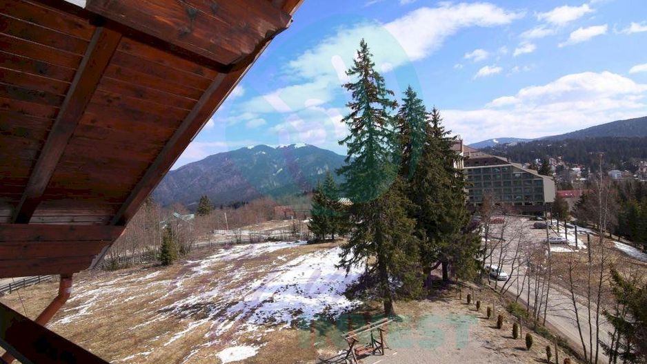 Vila cu 24 de camere cu priveliste superba ideal investitie in PREDEAL - Poză 41