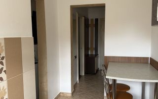 Apartament 2 camere decomandat, zona Aleea Cornisa - Poză 2