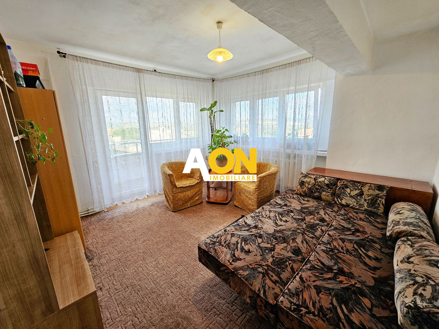 Apartament 2 camere, priveliste superba, Cetate, langa Casa de Cultura - Poză 2