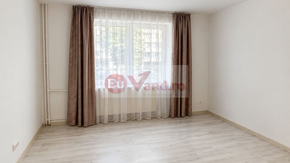 Apartament cu o camera de vanzare – Micro 40, parter, 27 mp, 33.500 E - Poză 1