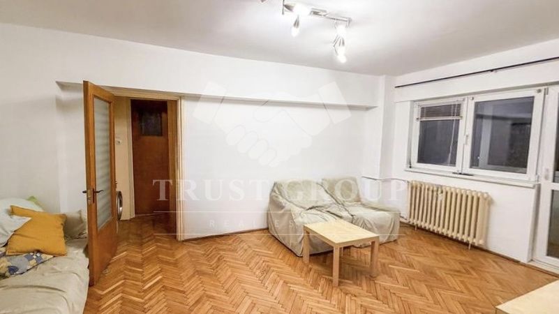 Apartament 3 camere Banu Manta - Clucerului | Imobil 1982 | Vedere spate - Poză 6
