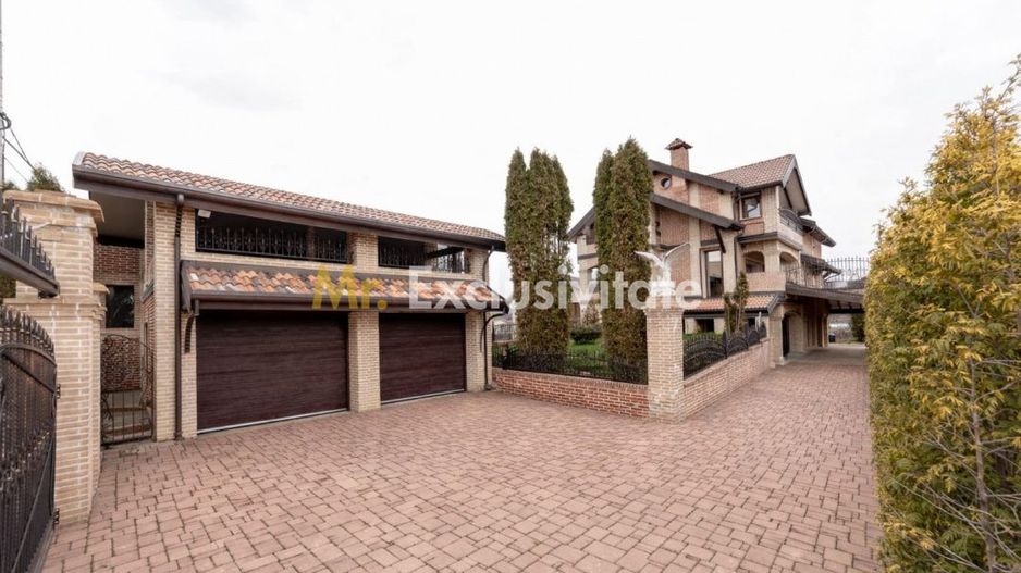 Vila impunătoare in stil italian - Ștefănești, Argeș - Poză 4