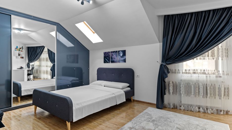 DE VANZARE  Vila 9 camere Colentina - Poză 39