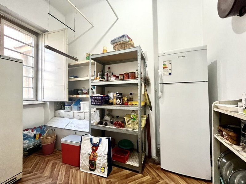 Apartament patrimoniu, 130 mp, cu garaj, et 1, in Piața Victoriei- Primărie - Poză 16