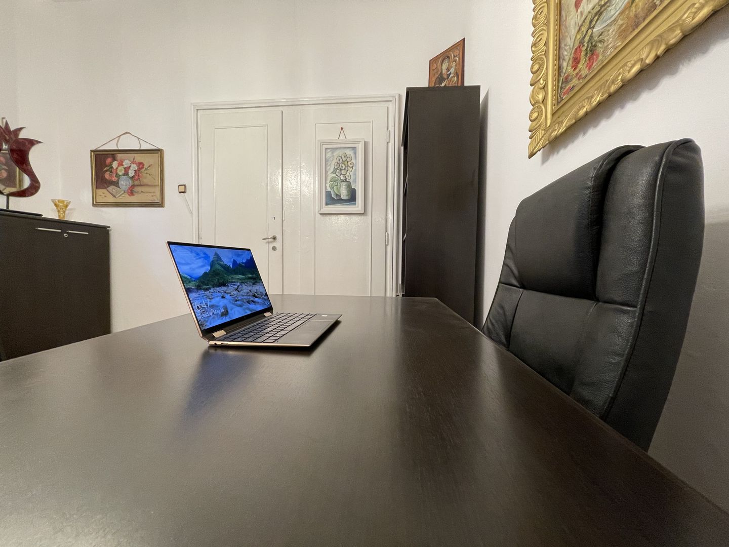 Birou cochet in inima orasului | 43 mp, 2 incaperi | grup sanitar - Poză 1