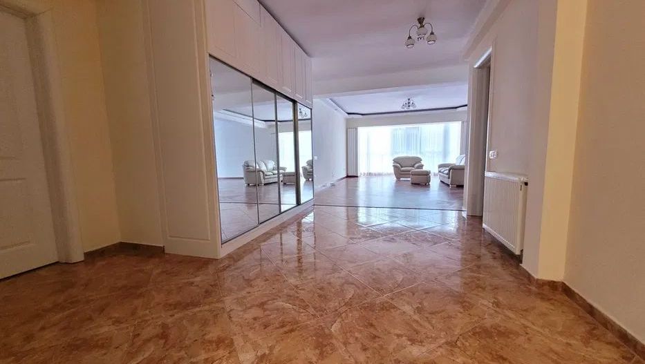 Apartament 4 camere Aviatiei-Herastrau | Loc parcare subteran - Poză 3