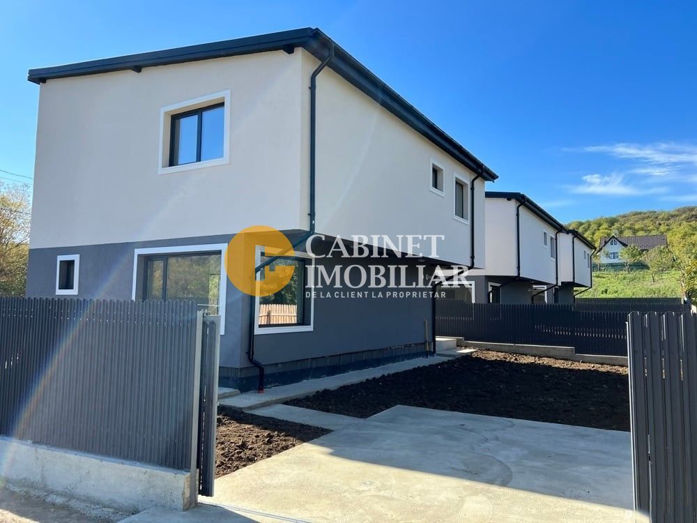 Vila 4 camere PREMIUM - mobilata - intabulata - La asfalt - Poză 3