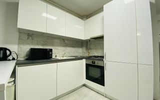 SOLD / VANDUT Apartament cu 2 camere de vânzare în zona Central - Poză 2
