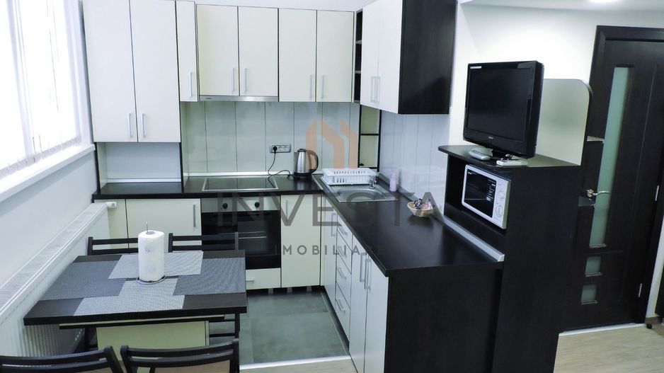 APARTAMENT CU 1 CAMERA+DORMITOR LA ETAJ - Poză 2