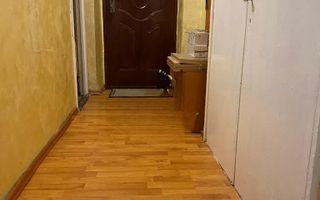 Garsoniera Crangasi - 8 minute de Metrou (Bloc Reabilitat) - Poză 5