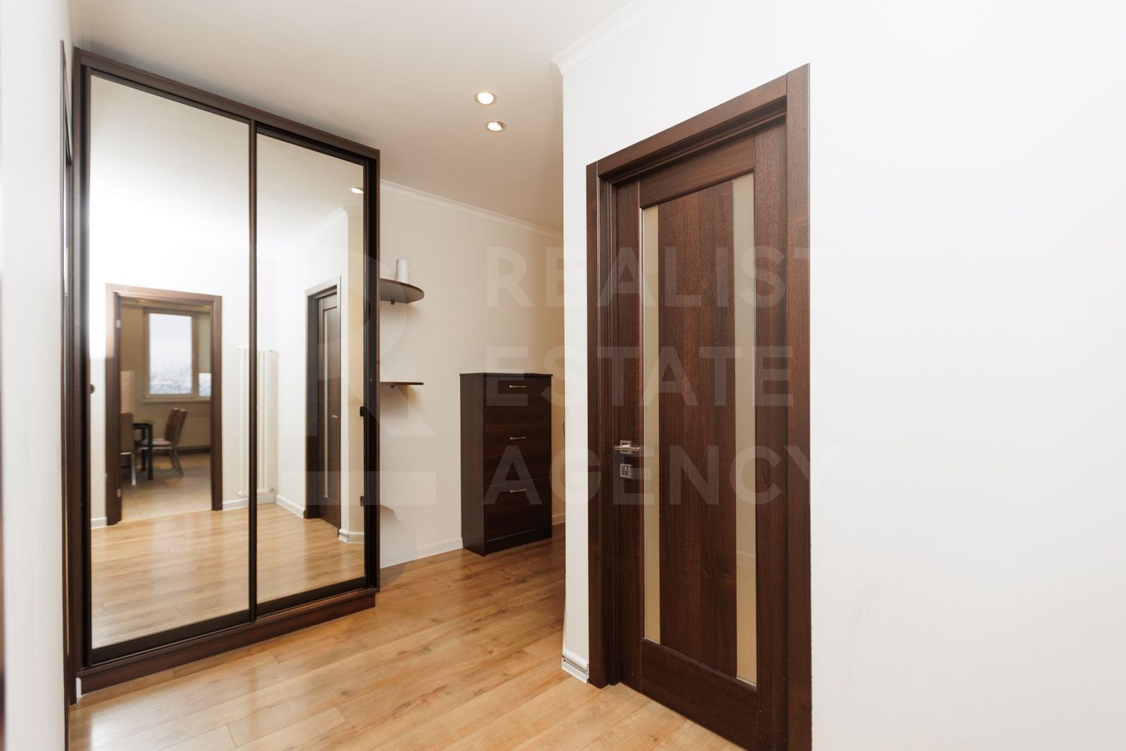 Vânzare. apartament, 2 camere, str. Constantin Vîrnav, Telecentru. - Poză 10