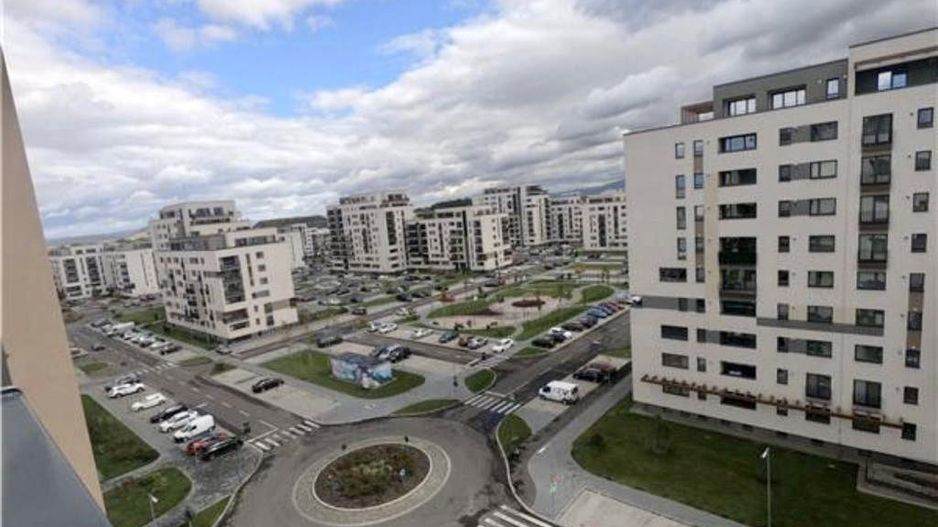 Apartament modern 2 camere decomandat, Kasper Coresi, parcare - Poză 1