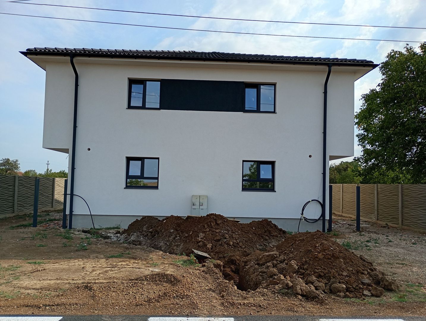 Sanandrei, Duplex pe Etaj, Drum Asflatat, Bucatarie Separata - Poză 1