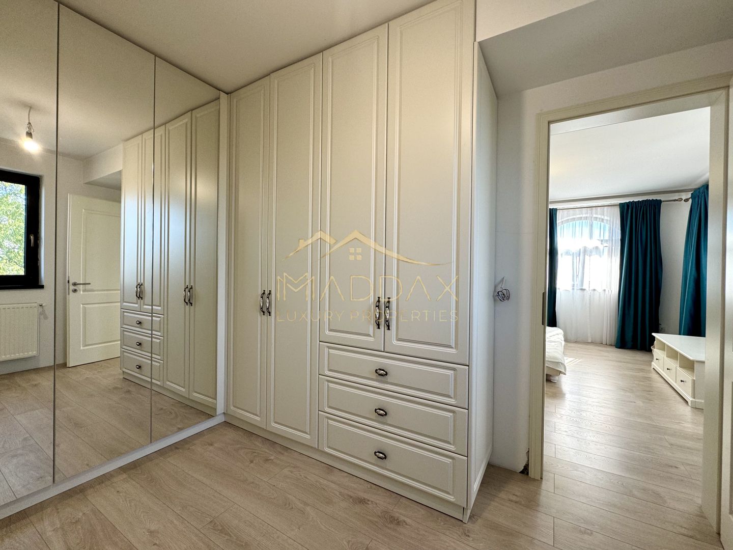 Vila cu 5 camere *420mpc* // 800mp teren // Corbeanca - Tamasi - Poză 36