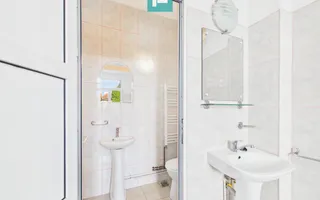 Imobil central cu destinație medicală, Arad - Poză 16