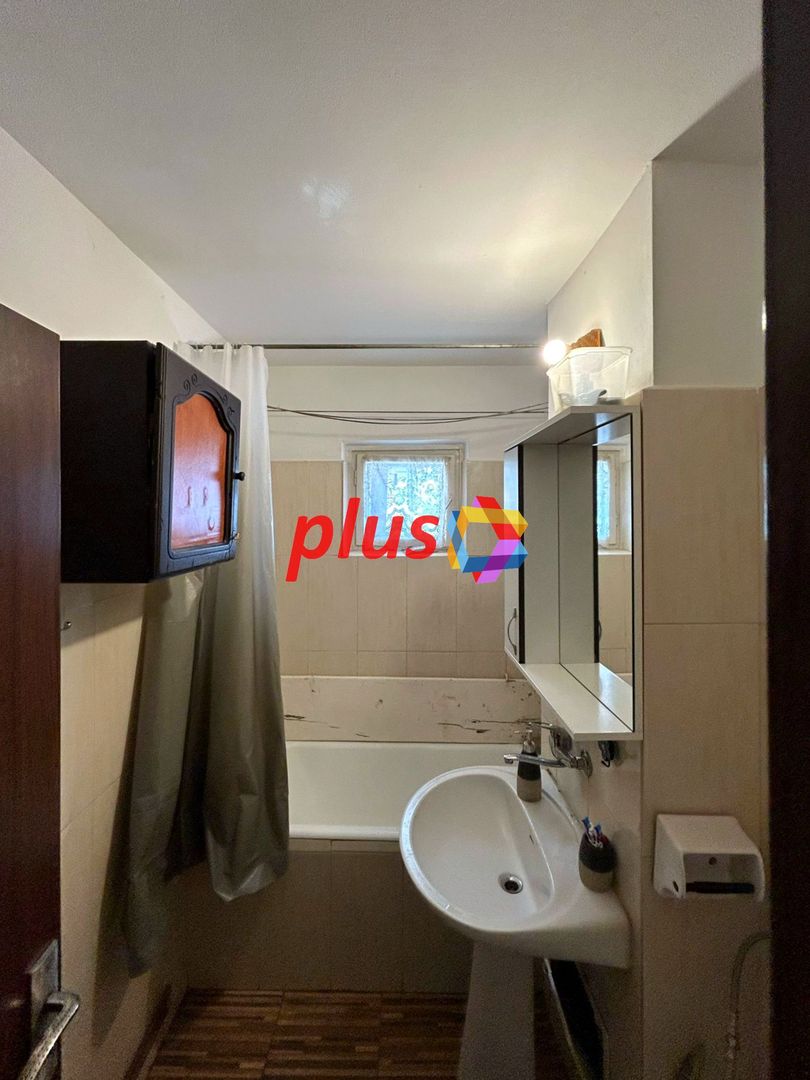 Apartament cu doua camere, zona Astra 48 mp - Poză 11