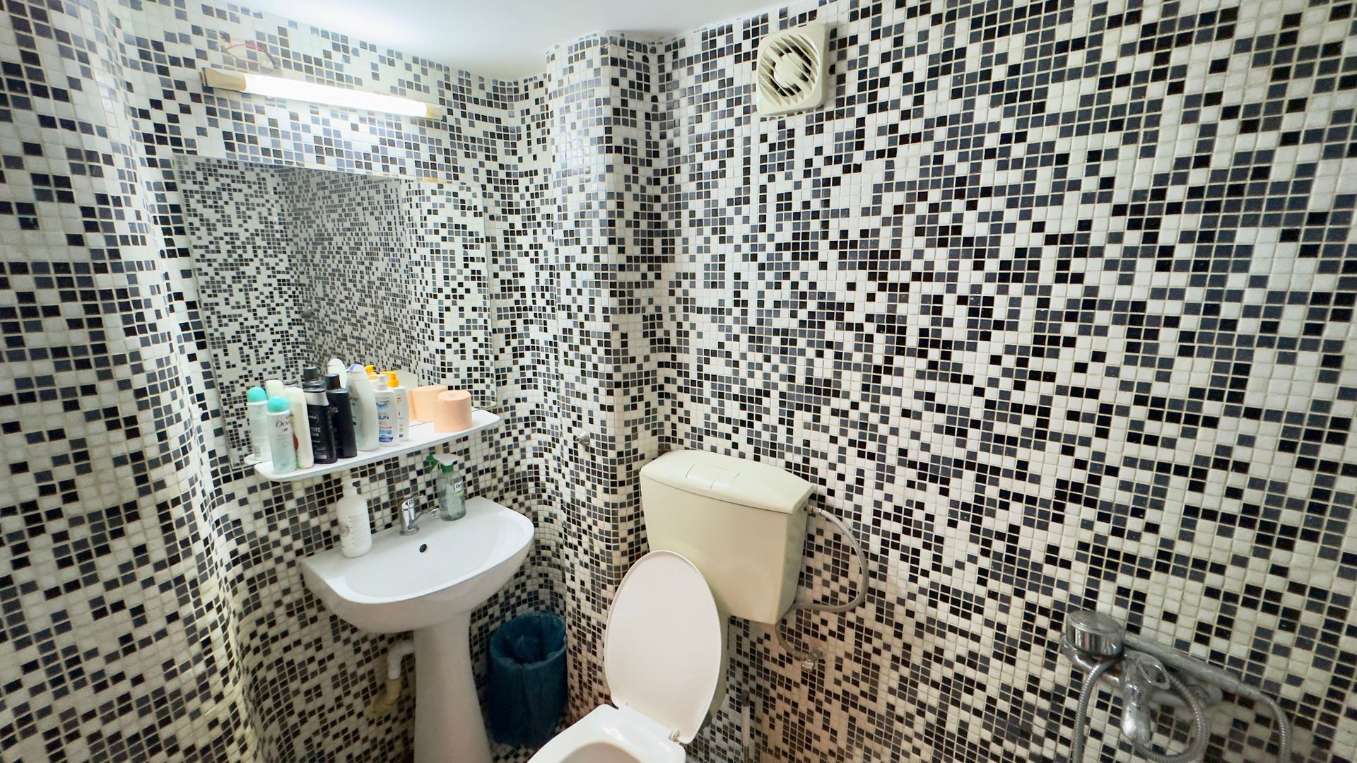 Apartament 4 camere Batistei, strada Vasile Lascar, 136 mp, comision 0 ! - Poză 23