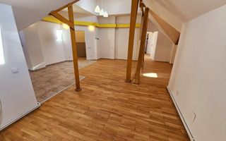 🏢 Spațiu de birouri – 5 camere, 3 băi – Mansardă vilă, Central - Poză 2