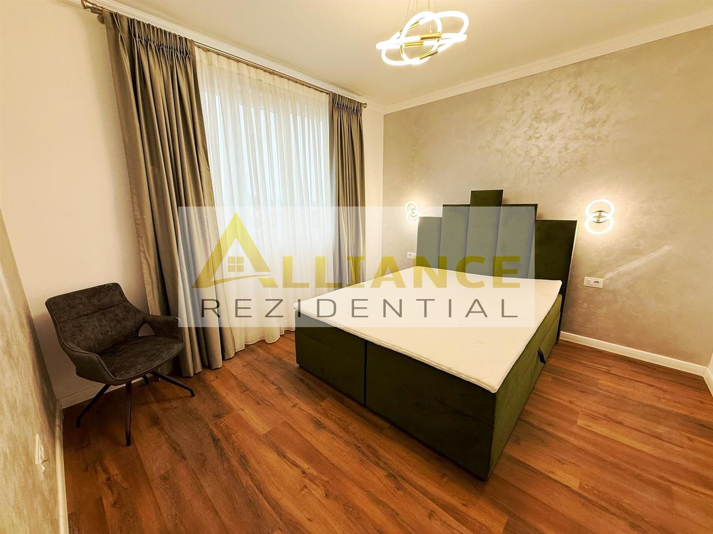 Duplex Premiun - 5 Camere - 3 Bai -Panouri solare - Poză 14
