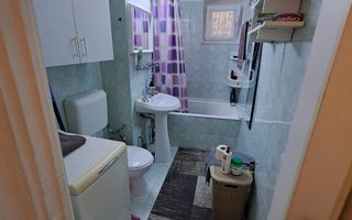 Apart 1 camera decomandat Sagului-Piata Doina - Poză 3