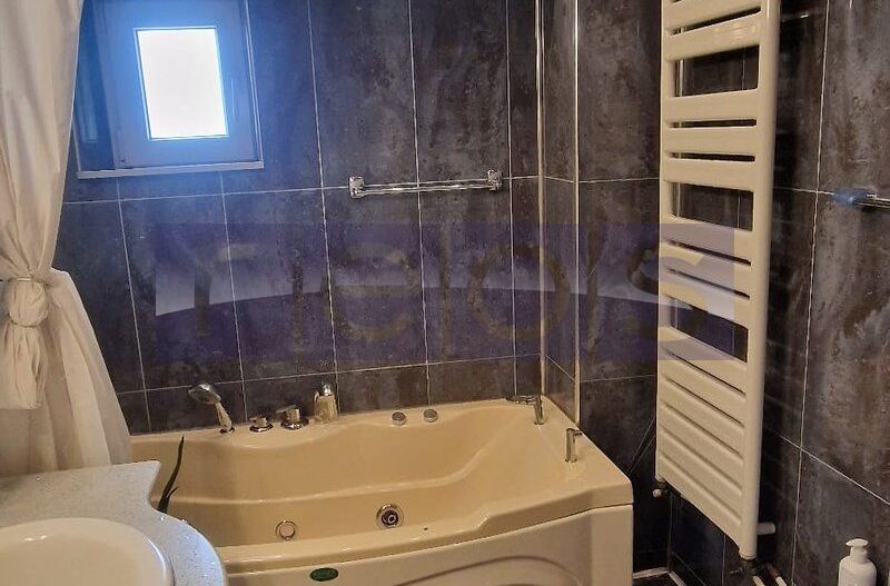 Apartament 4 camere 100mp |  Metrou Stefan cel Mare | Loc parcare+centrala - Poză 5