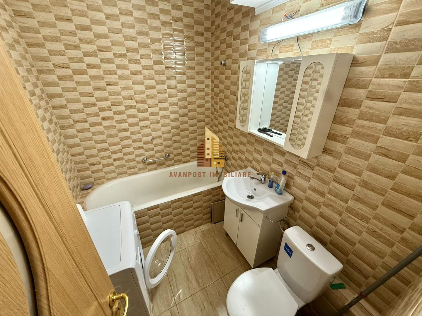 | Apartament cu 2 camere de vanzare | Cartierul Grigorescu | Etaj intermediar | - Poză 5