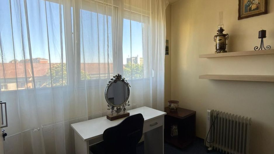 Ap 3 camere, decomandat,etaj 5 – zona Piața Rogerius.Pret 108.000 euro - Poză 3