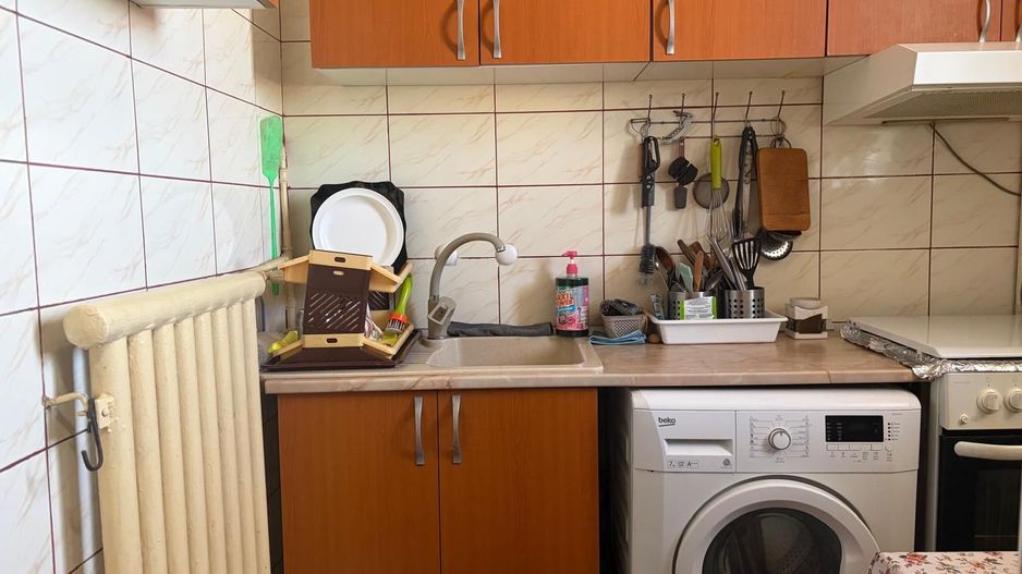 Garsoniera spatioasa cu boiler electric, Mihalache-1 Mai - Poză 11