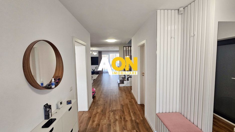 Casa spatioasa, 4 camere, mobilata, utilata, 985 mp teren, Partos - Poză 6