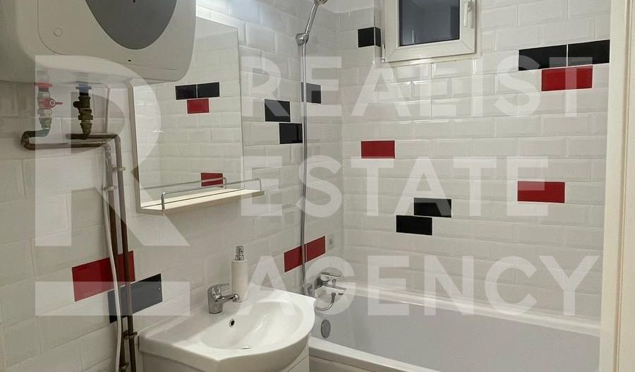 Vânzare, apartament cu 2 camere în zona Drumul Taberei - Poză 9