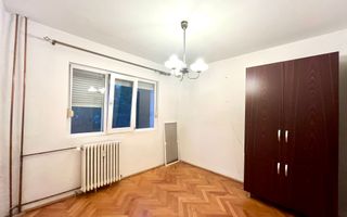 Apartament spațios cu 3 camere | Spitalul Județean | Etaj 2 - Poză 2