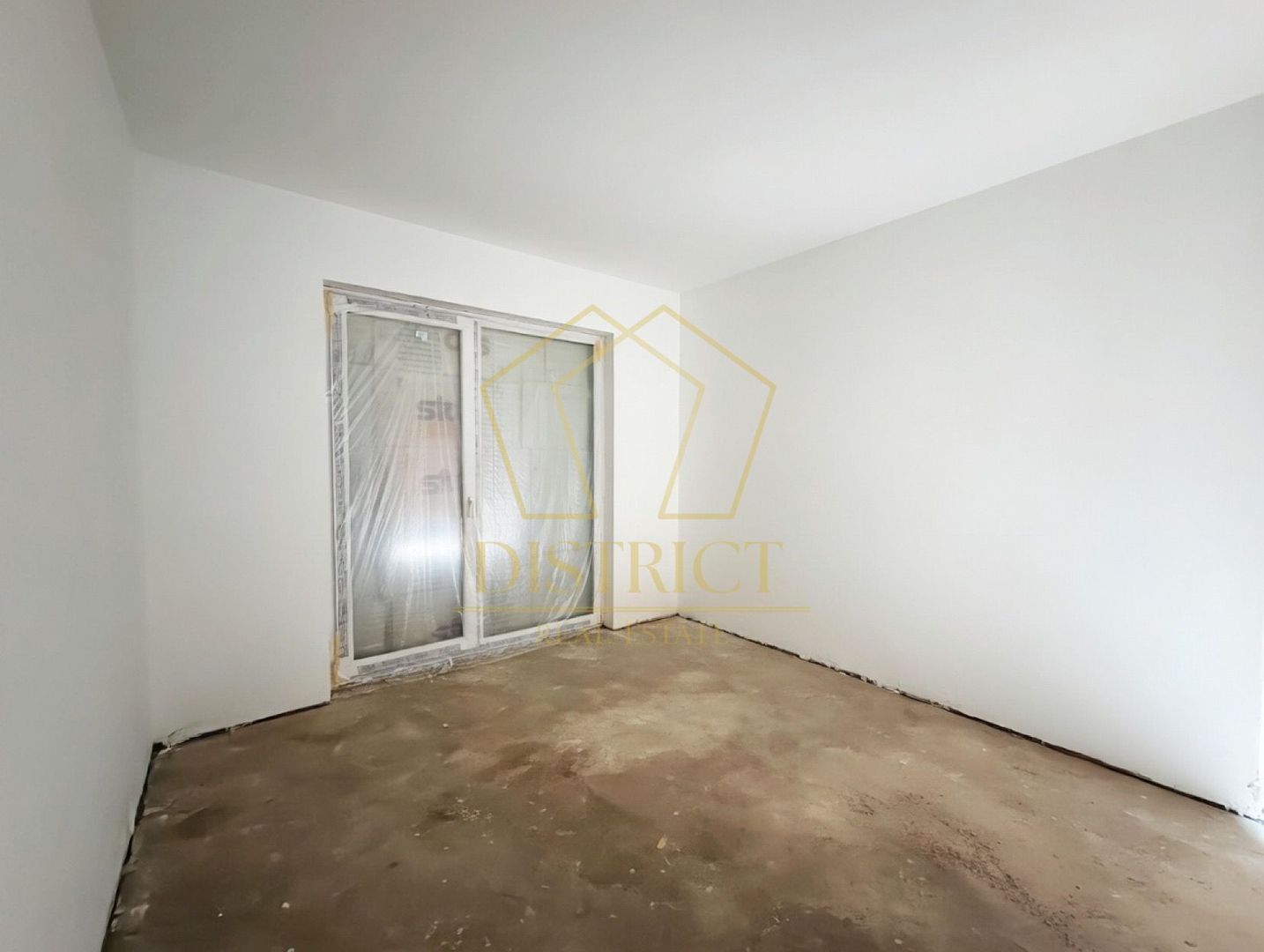 Apartament cu 3 camere si curte de 240mp | Mosnita Noua | Lidl - Poză 4