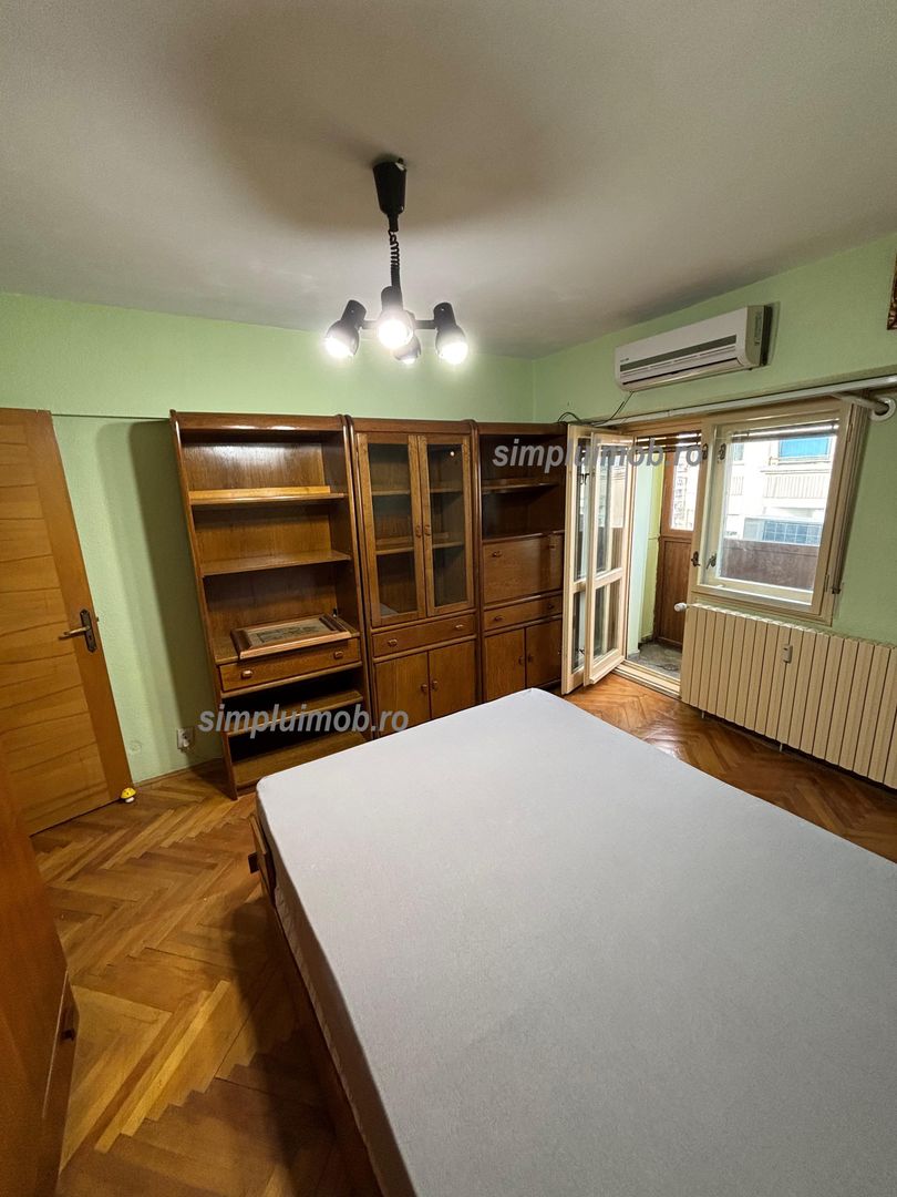 Unirii Decebal 3 camere decomandat 80 mp - Poză 7