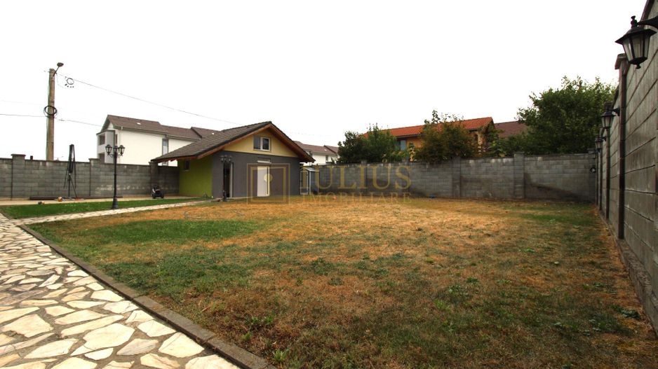 Sat Giroc, ideal pentru diverse afaceri sau pentru locuit. - Poză 31