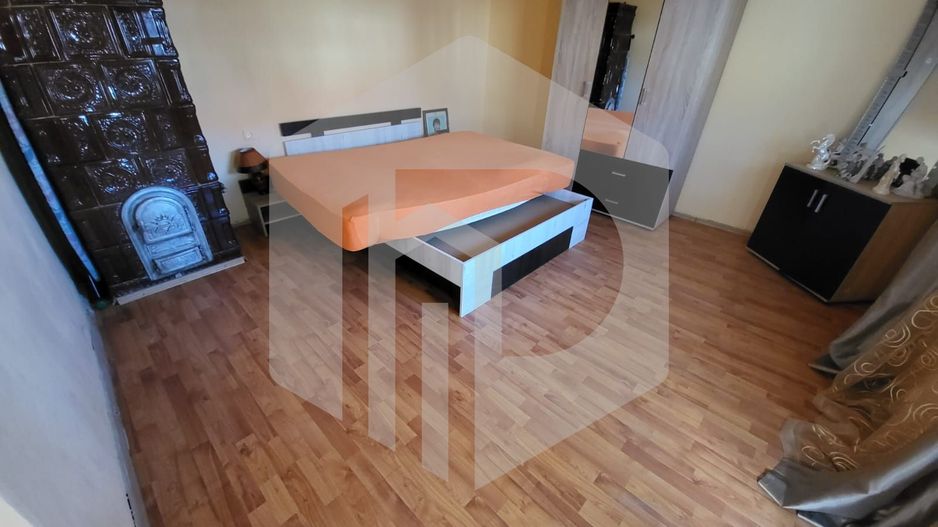 Casa in Avrig | 3 Dormitoare + Living si Bucatarie | Pivnita - Poză 10