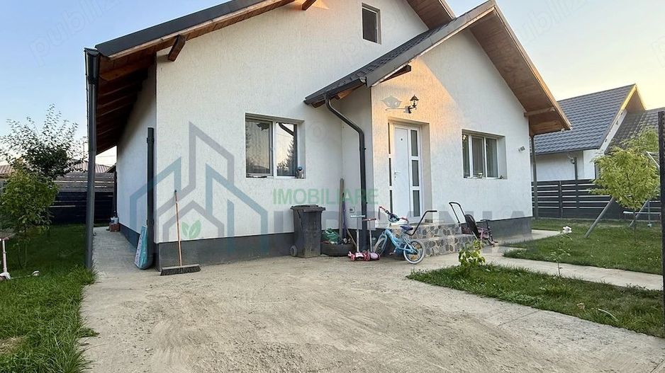 Casă individuală de vânzare în Lunca Cetățuii - Poză 1