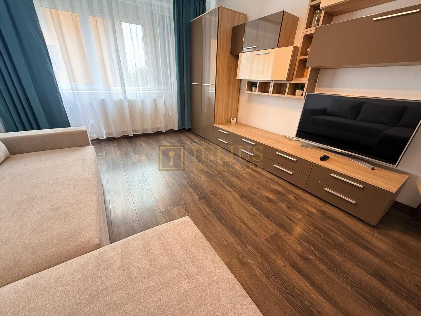 2 camere| Olimpia| apartament superb| balcon inchis| lift| centrala| - Poză 2