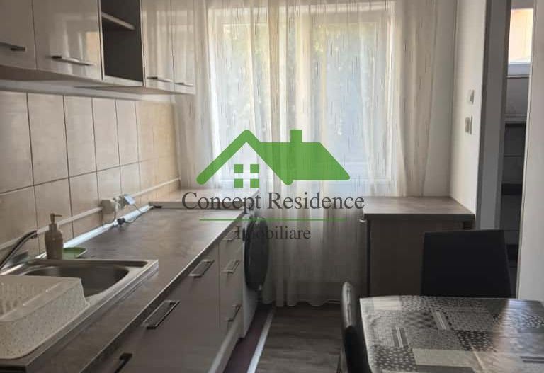 Apartament 3 camere - Traian , zona Garii - Poză 1