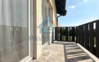 Casă de închiriat Sânpetru – curte + parcare - Poză 12