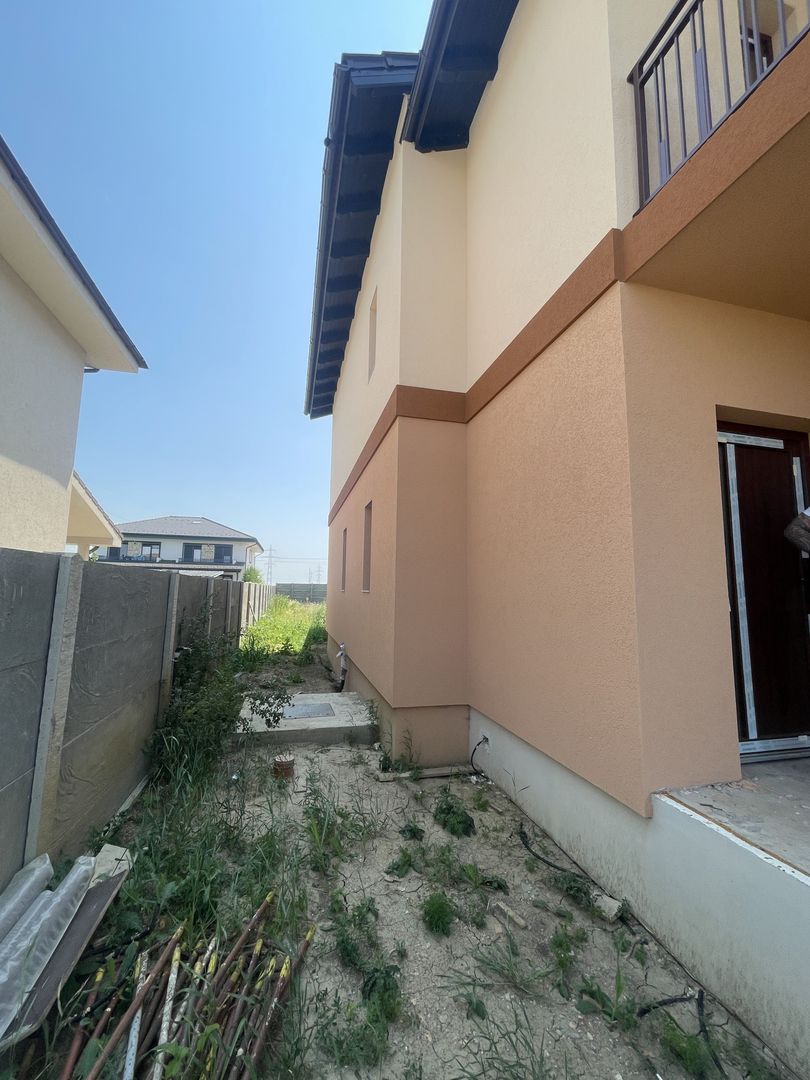 Casă la roșu, 3 dormitoare, teren 340 mp – Moșnița Nouă, lângă Kaufland - Poză 2