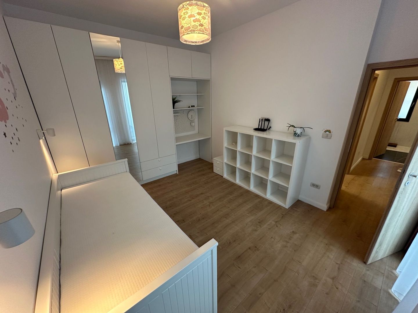 Apartament cu terasa mare zona Lipovei - intrare Dumbrăvița - Poză 16