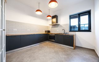 Vila 5 dormitoare | Pensiune | Proprietate versatilă în Marcus, Brașov - Poză 4