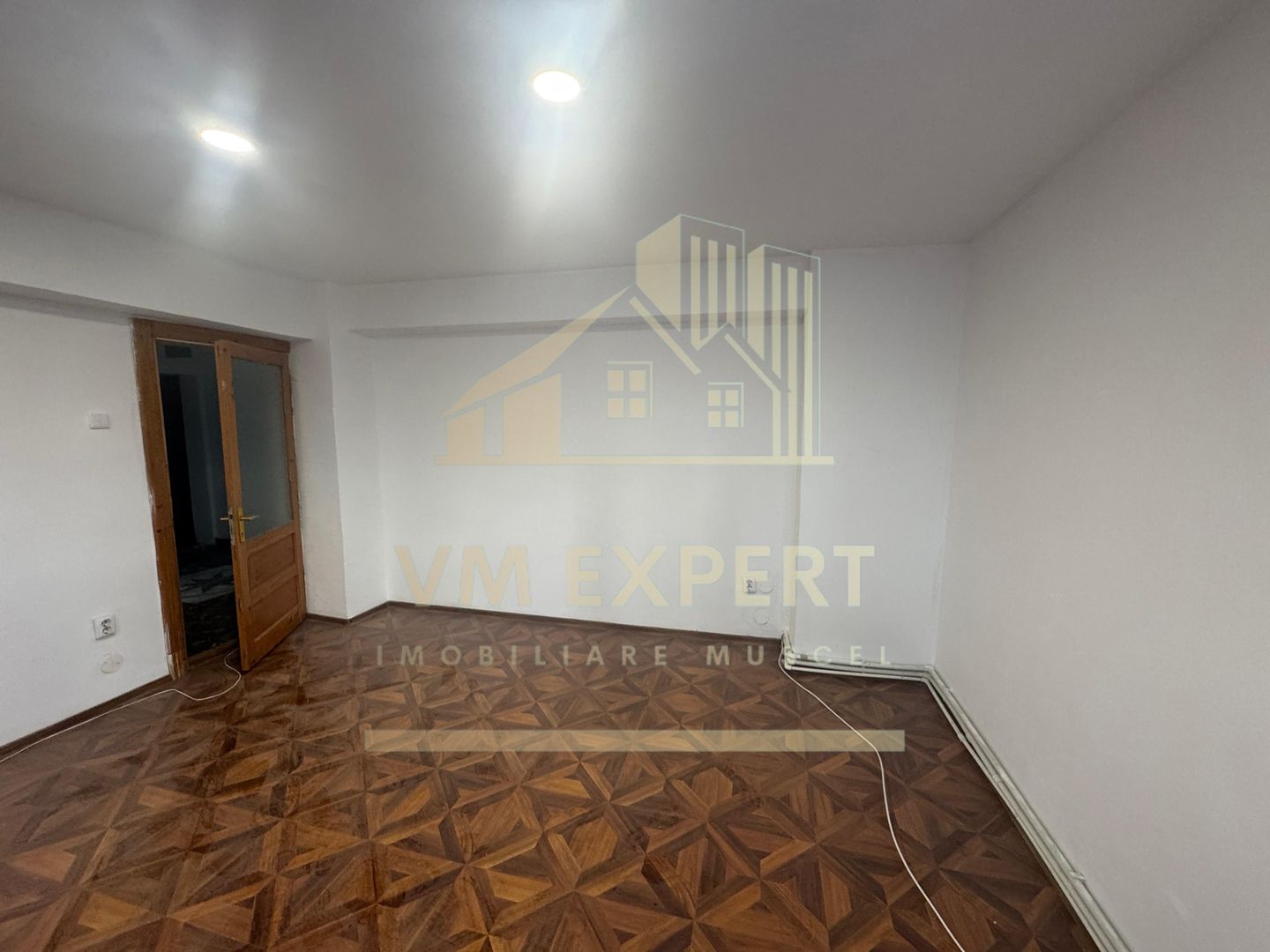 APARTAMENT 3 CAMERE ETAJ 7/8 BLOC UNICAT CAMPULUNG OFERTARE MULTIPLĂ OPEN HOUSE 01.09.25-02.09.25 - Poză 16