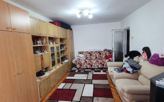 Apartament 3 camere, mobilat, utilat, Cetate - Poză 2