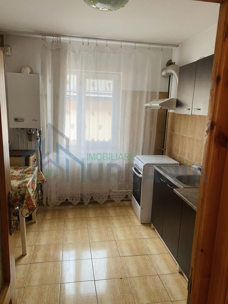 Casă de vânzare în Pașcani, Zona Centrală | 98,5 mp utili | 412 mp teren - Poză 4