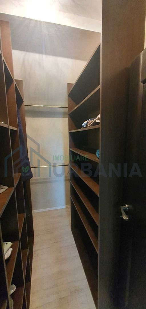 Vilă spațioasă de închiriat în Ezăreni, Valea Adâncă - Poză 8