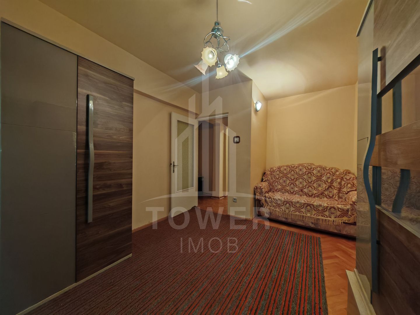 Apartament spațios cu 4 camere și 3 balcoane – zonă Centrală, lângă Gara Sibiu - Poză 8